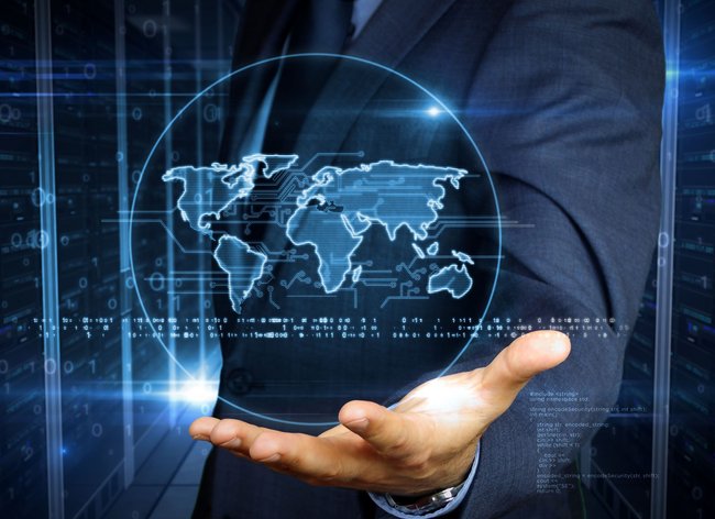 Homepage_Hand_Weltkugel